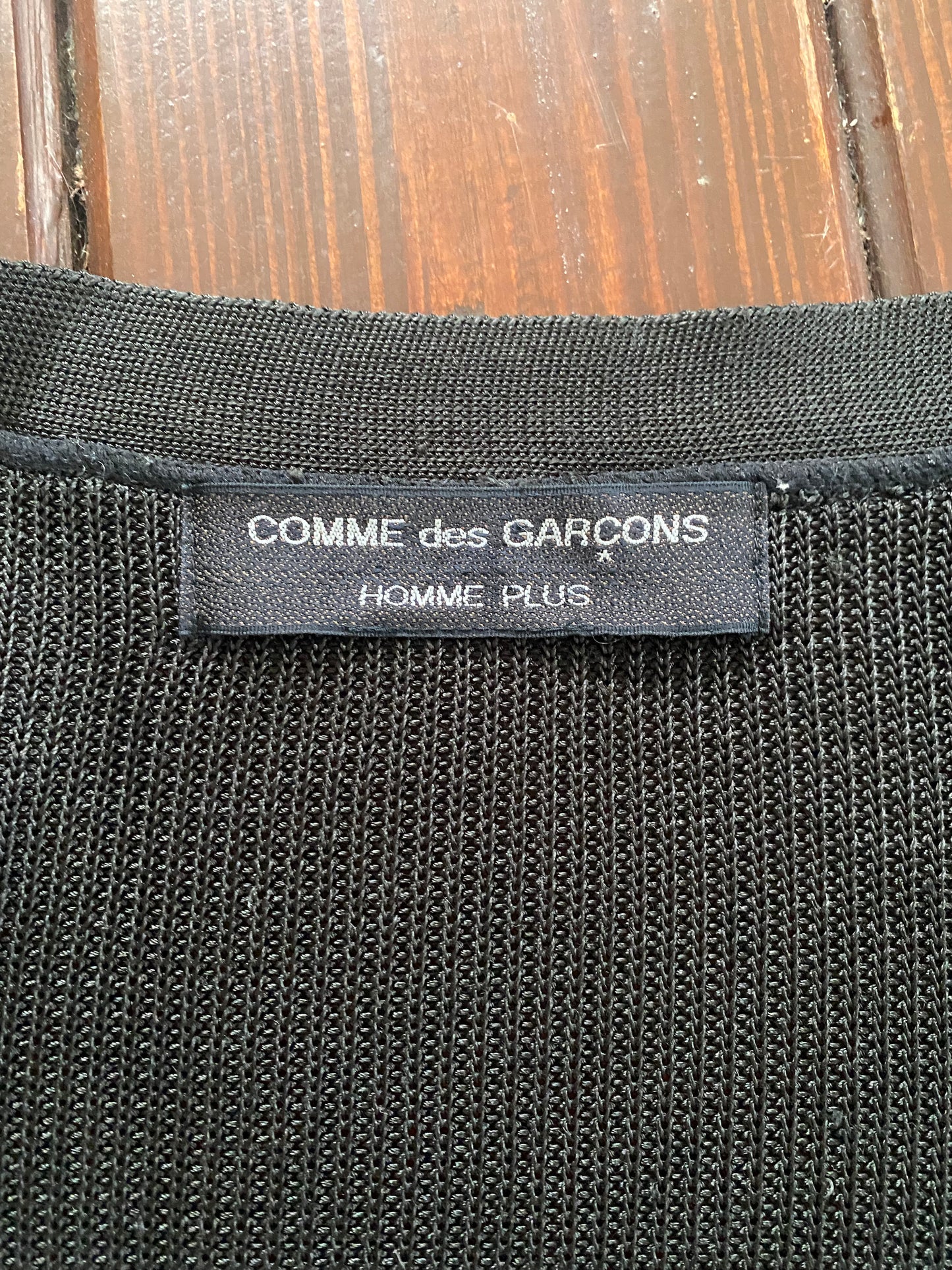 Comme Des Garçonnes Polyester Cardigan FW2000 - Brimm Archive Wardrobe Research
